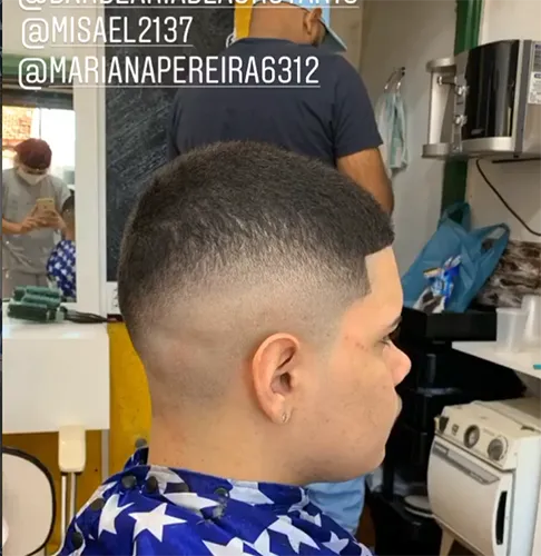 Corte masculino com degradê